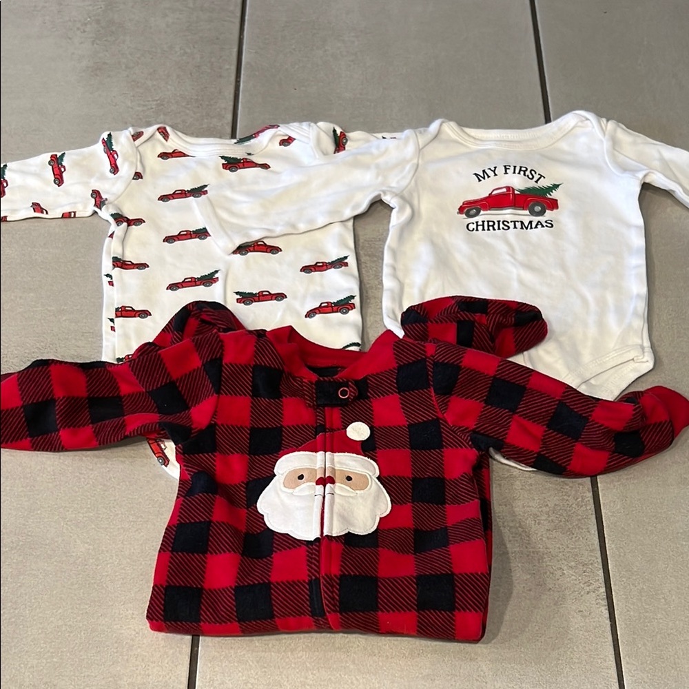 6-9 months 9-12 months red and Black Plaid Santa pajamas with Christmas Onesies